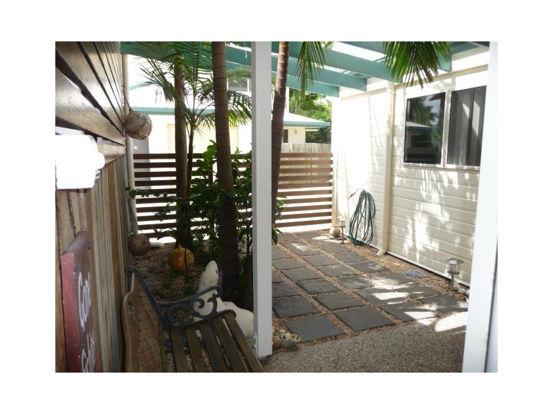 3/8 Mitchell Street, Tin Can Bay QLD 4580