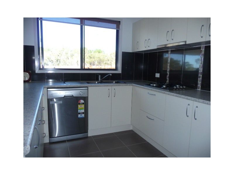 3 Aqua Place, Tin Can Bay QLD 4580
