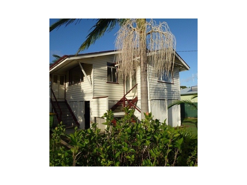 13 Whiting St, Tin Can Bay QLD 4580