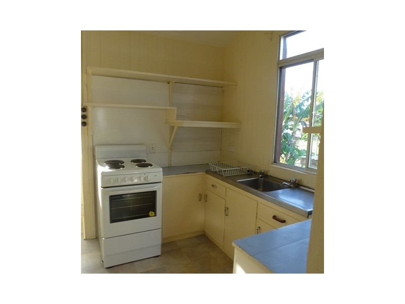 13 Whiting St, Tin Can Bay QLD 4580