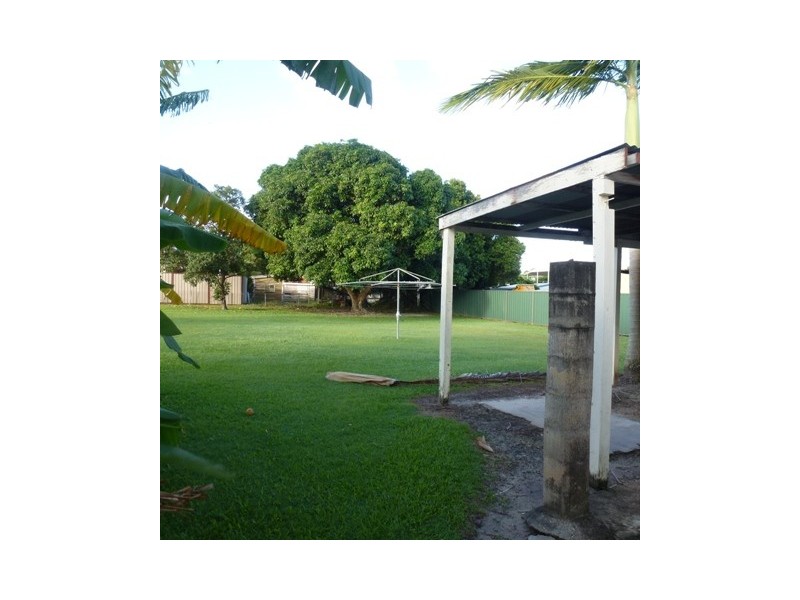 13 Whiting St, Tin Can Bay QLD 4580
