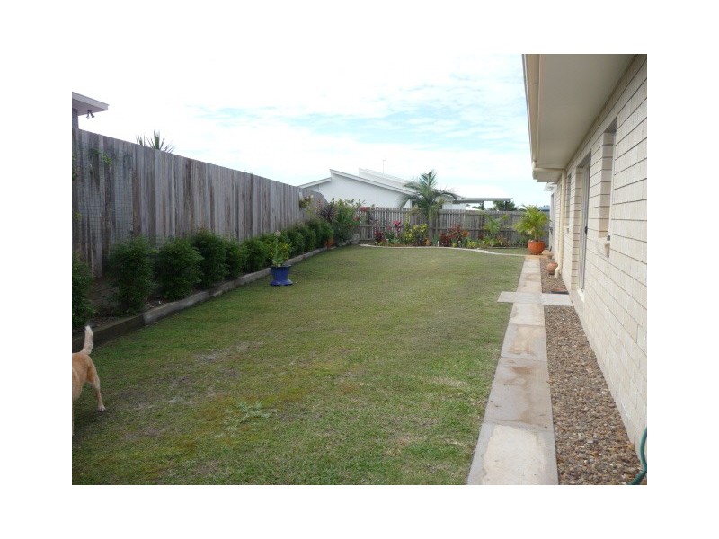 6 Dryandra Court, Tin Can Bay QLD 4580