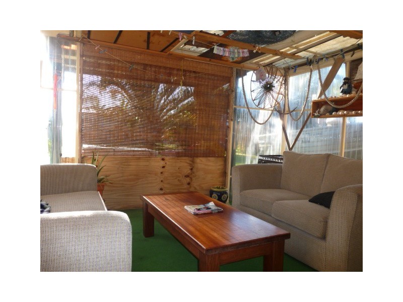 15 Marco Polo Dr, Cooloola Cove QLD 4580