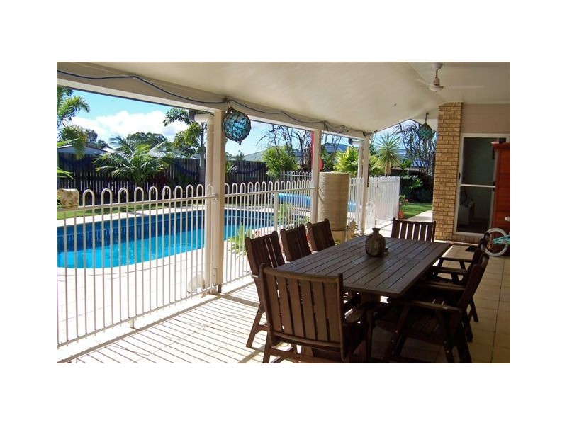 25 ELANDA CRT, Tin Can Bay QLD 4580