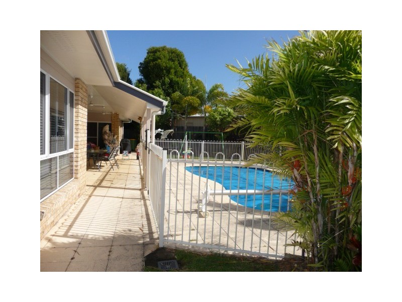 25 ELANDA CRT, Tin Can Bay QLD 4580