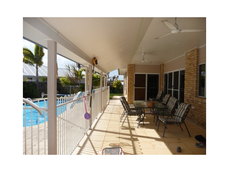25 ELANDA CRT, Tin Can Bay QLD 4580