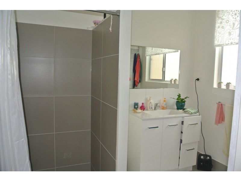 183 Gympie Road, Tin Can Bay QLD 4580