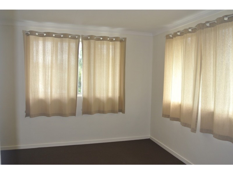 183 Gympie Road, Tin Can Bay QLD 4580