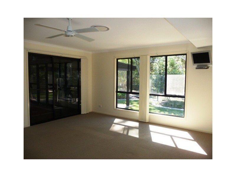 7 Sanctuary Way, Cooloola Cove QLD 4580