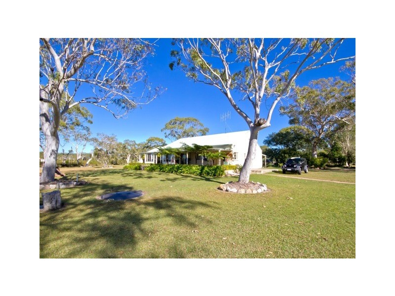 7 Iberia Ct, Cooloola Cove QLD 4580