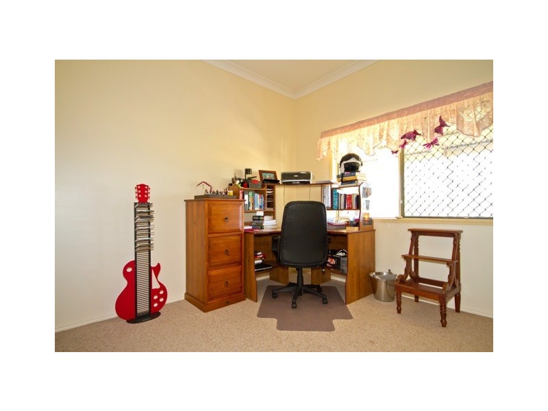 7 Iberia Ct, Cooloola Cove QLD 4580
