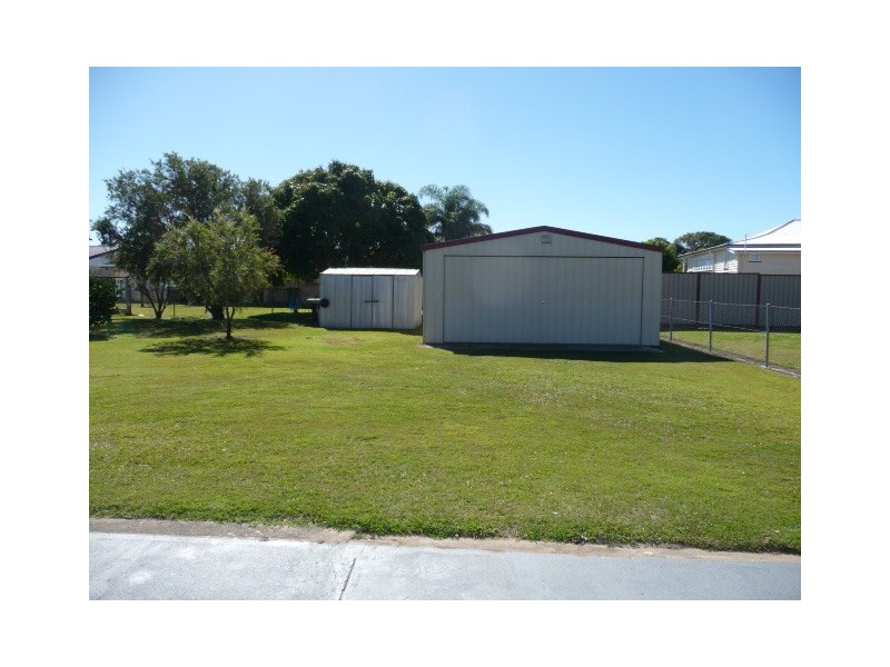 9 Whiting St, Tin Can Bay QLD 4580