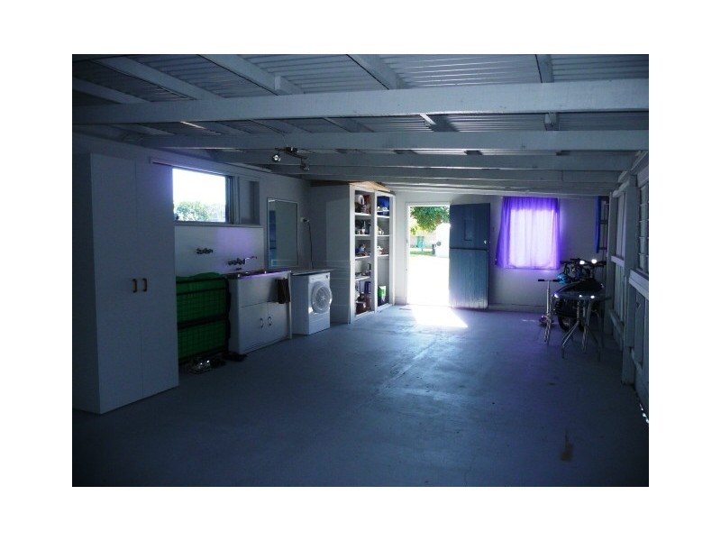 9 Whiting St, Tin Can Bay QLD 4580