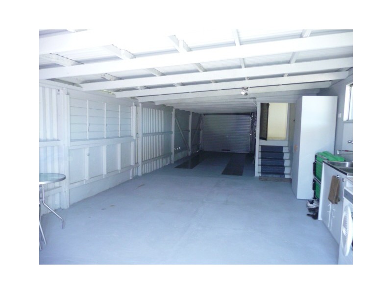 9 Whiting St, Tin Can Bay QLD 4580