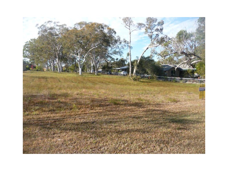 7 Endeavour Dr, Cooloola Cove QLD 4580
