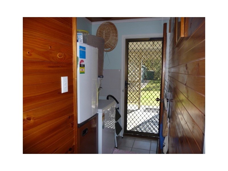 11 Beagle Ave, Cooloola Cove QLD 4580