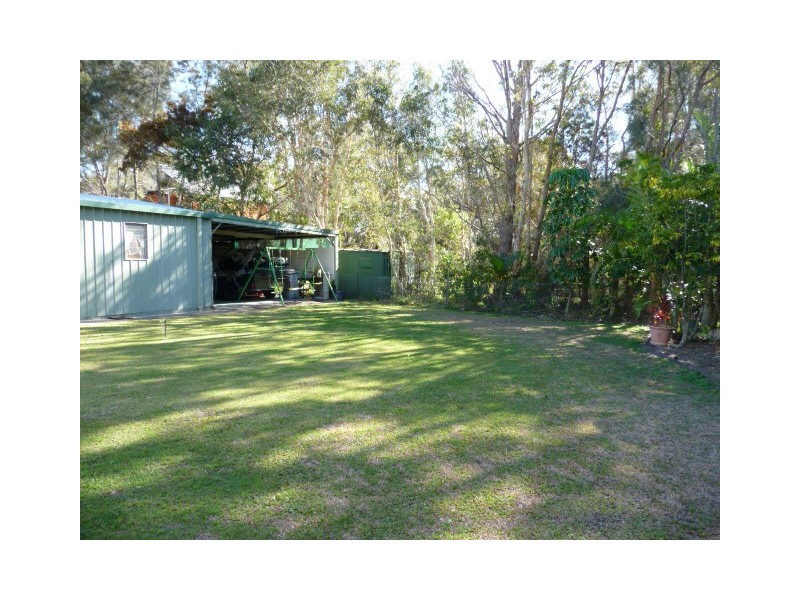 11 Beagle Ave, Cooloola Cove QLD 4580