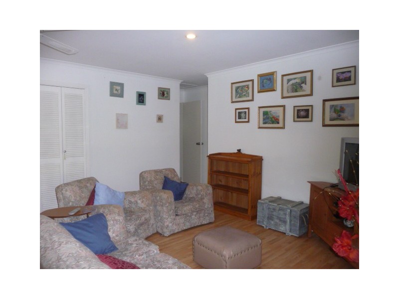 6 Doric Court, Cooloola Cove QLD 4580