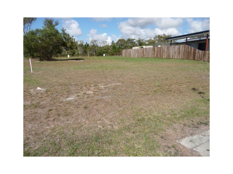 1 Aqua Place, Tin Can Bay QLD 4580