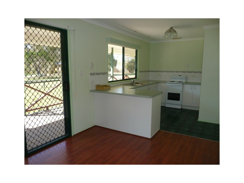 8 Gypsy Ct, Cooloola Cove QLD 4580