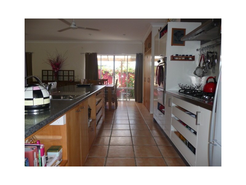 17 Batavia Court, Cooloola Cove QLD 4580