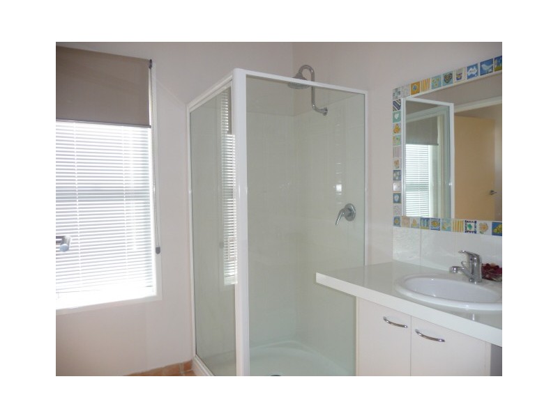 17 Batavia Court, Cooloola Cove QLD 4580