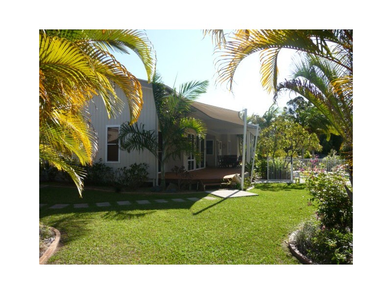 17 Batavia Court, Cooloola Cove QLD 4580