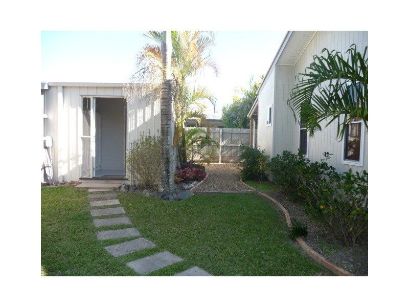 17 Batavia Court, Cooloola Cove QLD 4580