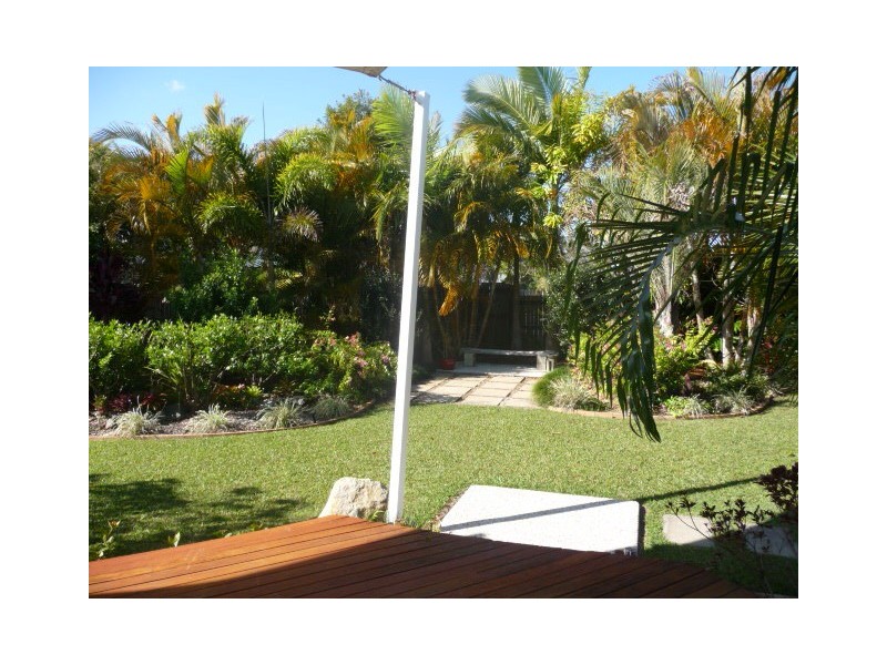 17 Batavia Court, Cooloola Cove QLD 4580