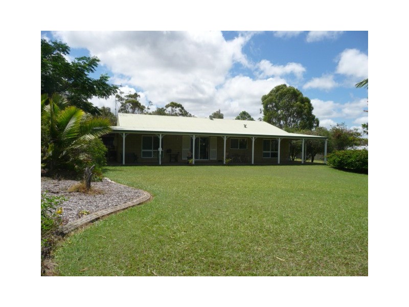 70 Endeavour Dr, Cooloola Cove QLD 4580