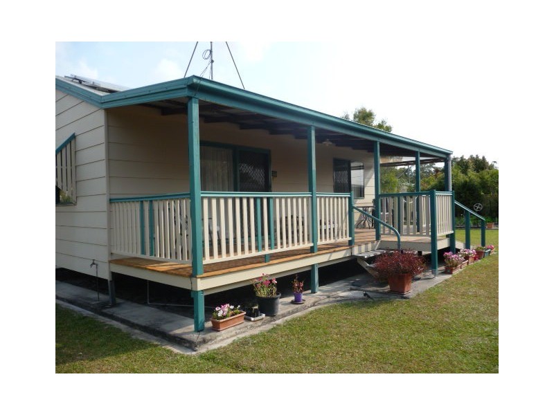 6 Victory Court, Cooloola Cove QLD 4580