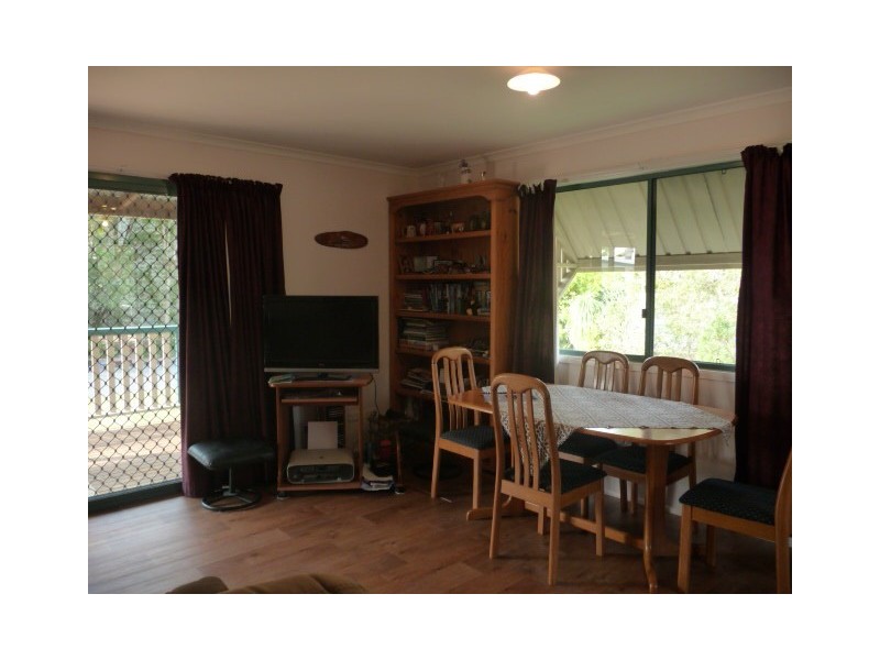 6 Victory Court, Cooloola Cove QLD 4580