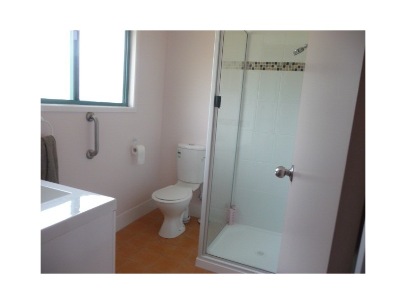 6 Victory Court, Cooloola Cove QLD 4580