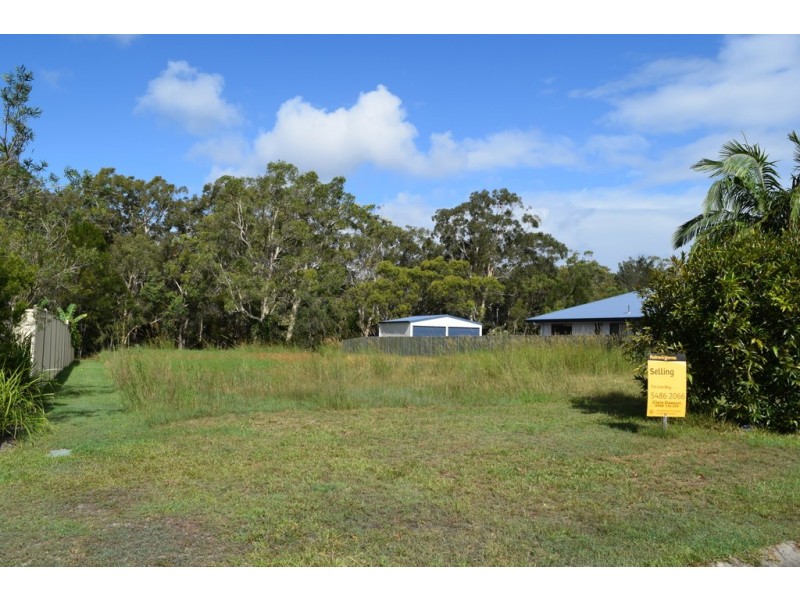 37 Fyshburn Drive, Cooloola Cove QLD 4580