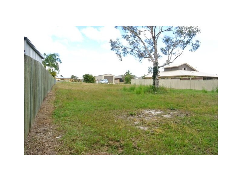 37 Fyshburn Drive, Cooloola Cove QLD 4580