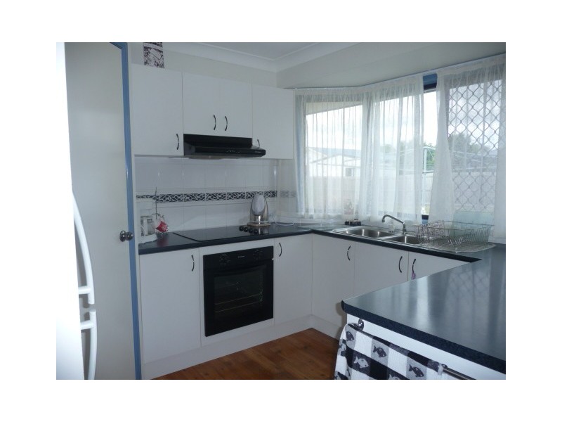 4 Isis Ct, Cooloola Cove QLD 4580