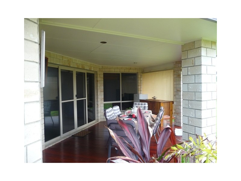 54 Creekside Esplanade, Cooloola Cove QLD 4580