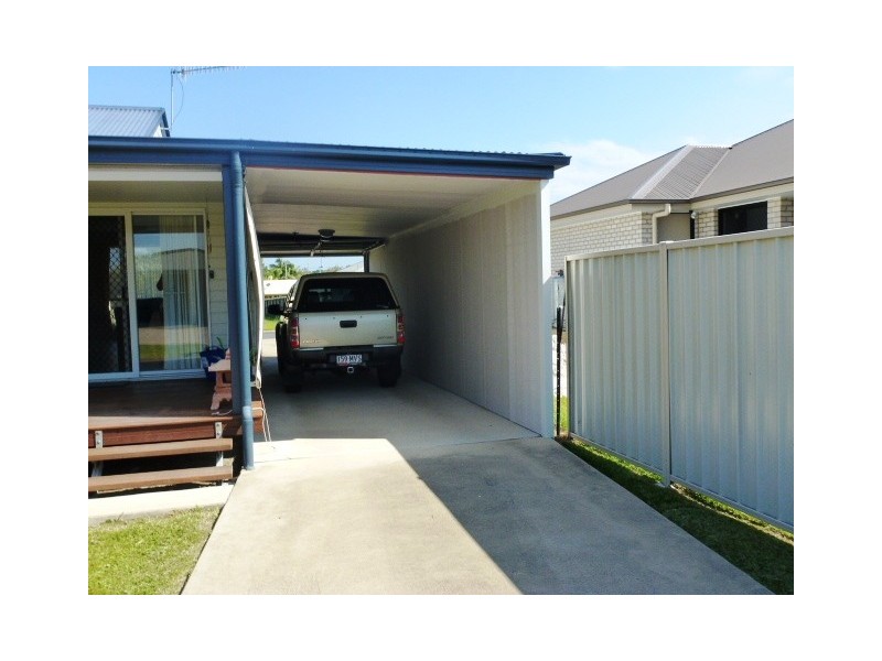 25 Dreadnought Av, Cooloola Cove QLD 4580