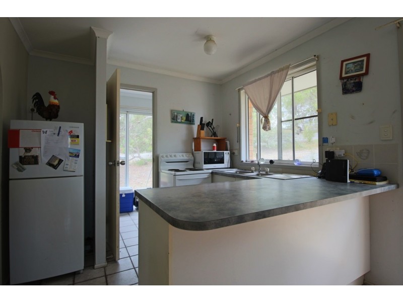 14 Queen Elizabeth Drive, Cooloola Cove QLD 4580