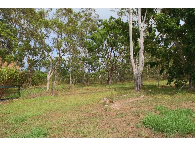 14 Queen Elizabeth Drive, Cooloola Cove QLD 4580