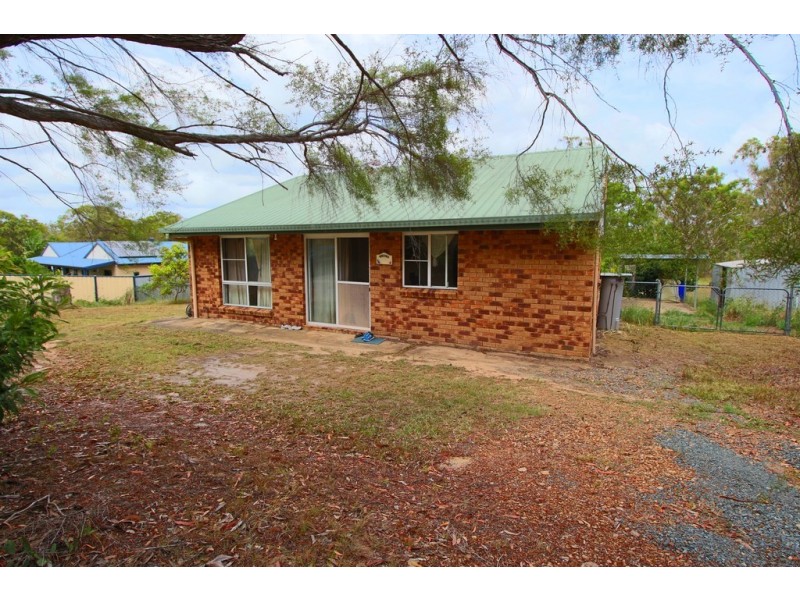 14 Queen Elizabeth Drive, Cooloola Cove QLD 4580