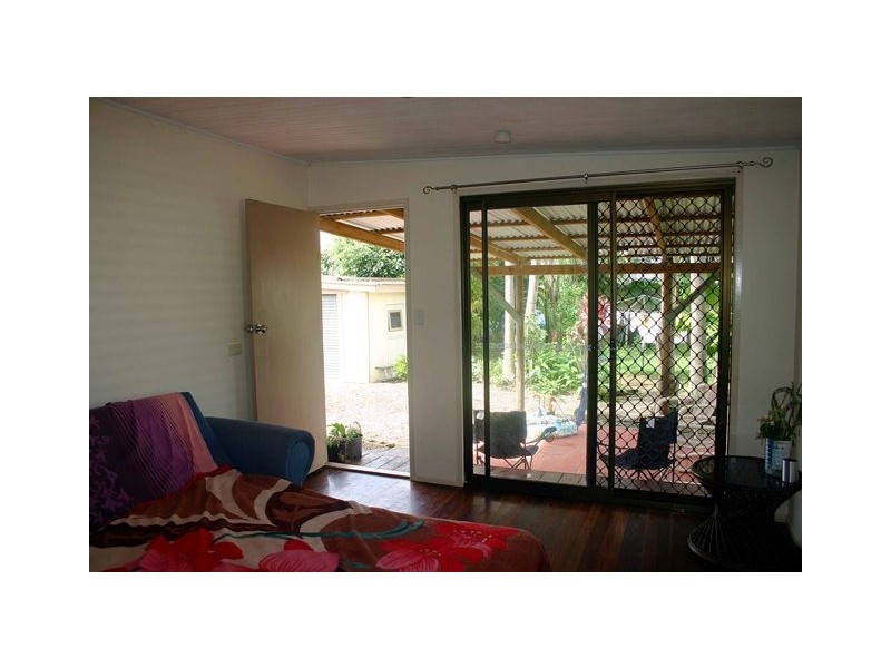 32 Tailor St, Tin Can Bay QLD 4580
