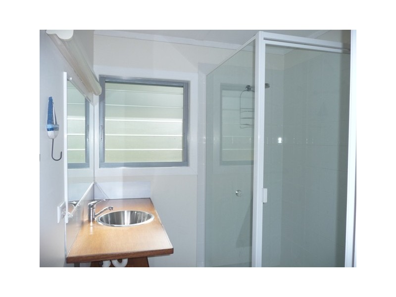 16 Mackeral St, Tin Can Bay QLD 4580