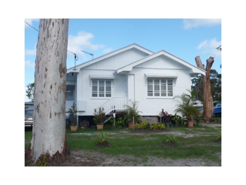 8 Doric Ct, Cooloola Cove QLD 4580