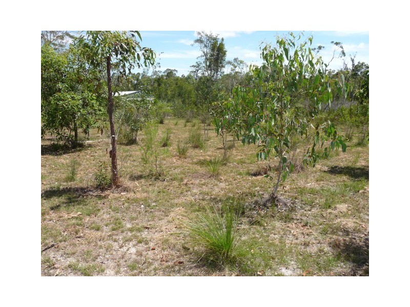 30  Seawitch Cres, Cooloola Cove QLD 4580