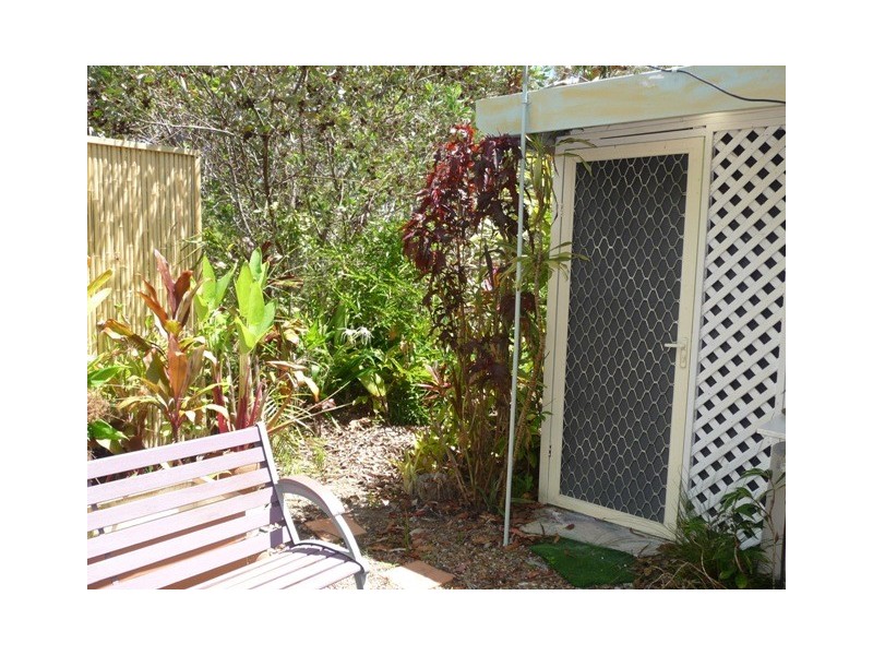 30  Seawitch Cres, Cooloola Cove QLD 4580