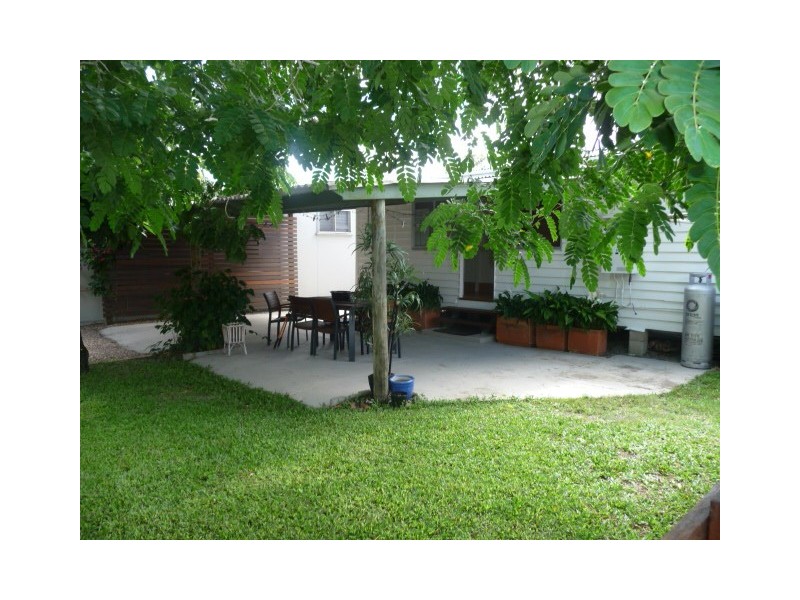36 Esplanade, Tin Can Bay QLD 4580
