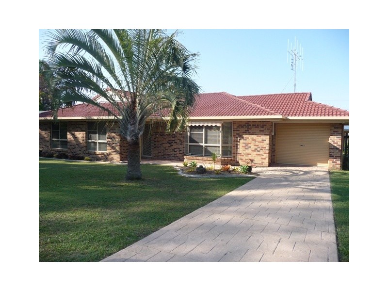 4 Orchid Ct, Tin Can Bay QLD 4580