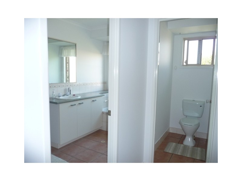 4 Orchid Ct, Tin Can Bay QLD 4580