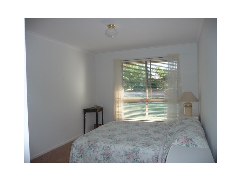 4 Orchid Ct, Tin Can Bay QLD 4580